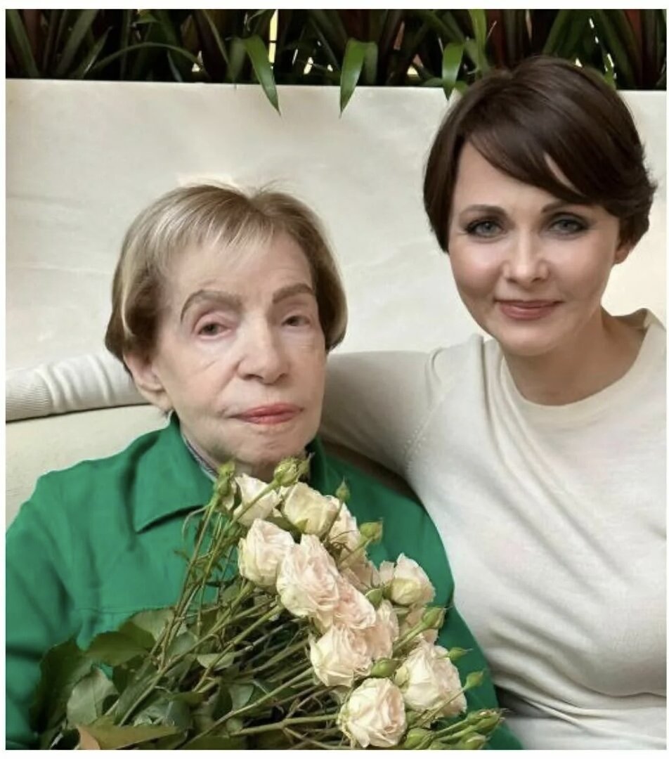 Дарья Повереннова с Зоей Богуславской