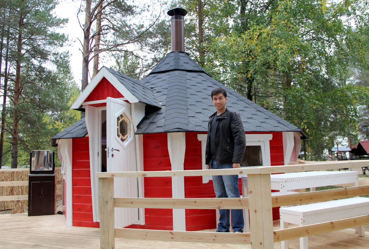 Один из домиков