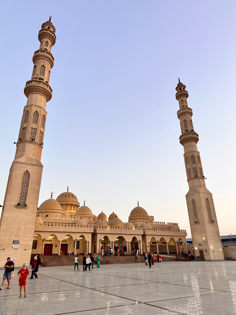 Мечеть в центре Хургады