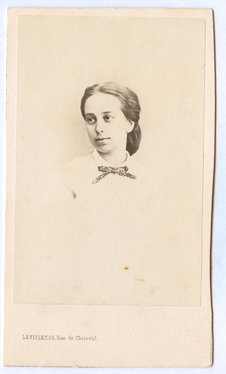 Мария Федоровна Бирилева (урожденная Тютчева), младшая дочь поэта. 