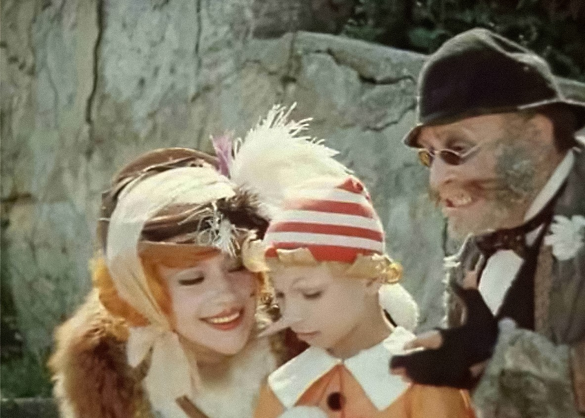 песня лисы алисы и кота. алиса из буратино 1975. сектор газа колхозный панк табы для электрогитары. звездные войны табы. песенка лисы алисы и кота базилио.