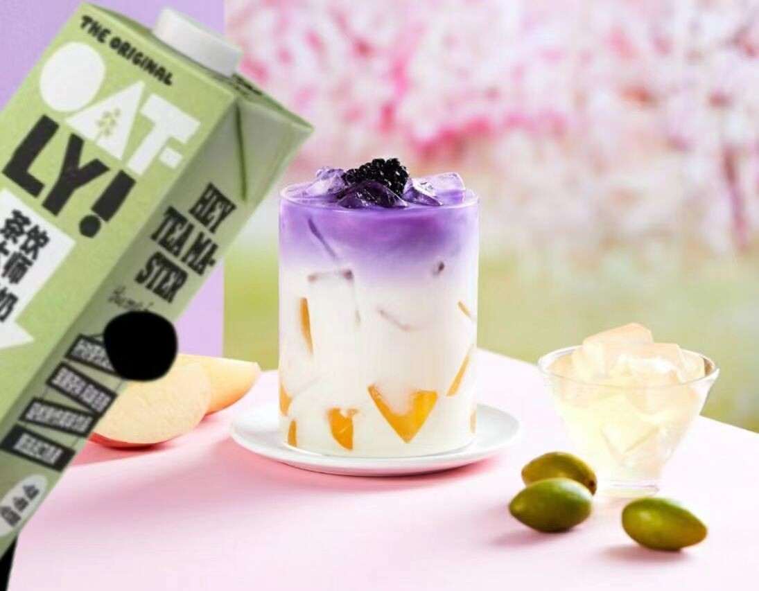 Айс Ти Латте "Помело". Рецепт недели от Oatly Tea Master