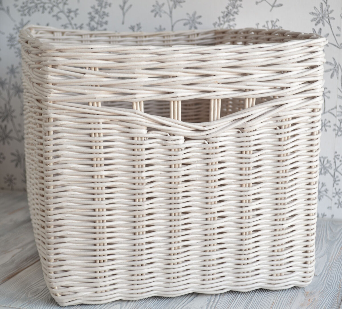 Корзина из бумажной лозы,Солнечная Мастерская Кирюхиной Надежды