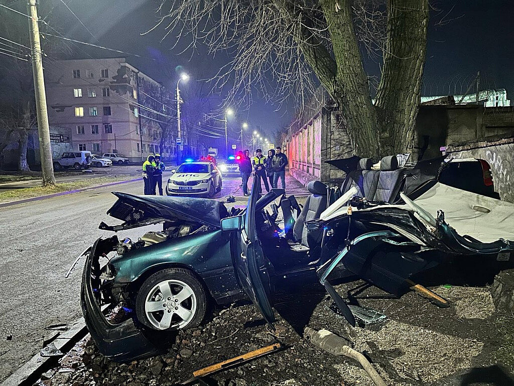 Возбуждено уголовное дело по смертельному ДТП с участием несовершеннолетних  в Ростове | big-rostov.ru | Дзен