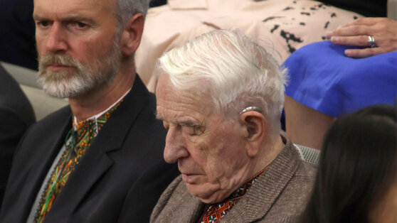    РИА Новости: России отказали в выдаче бывшего эсэсовца Хунки, которому аплодировали в парламенте Канады Анастасия Романова