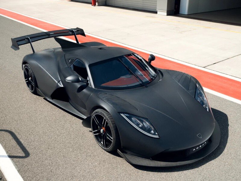    Рассекречен новый дизайн российского суперкара «Росса»