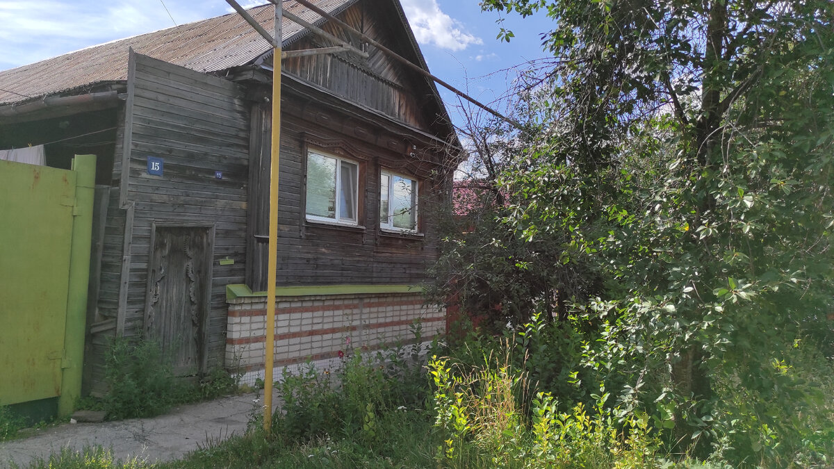 Город Сызрань. Улица Гидростройная, 15