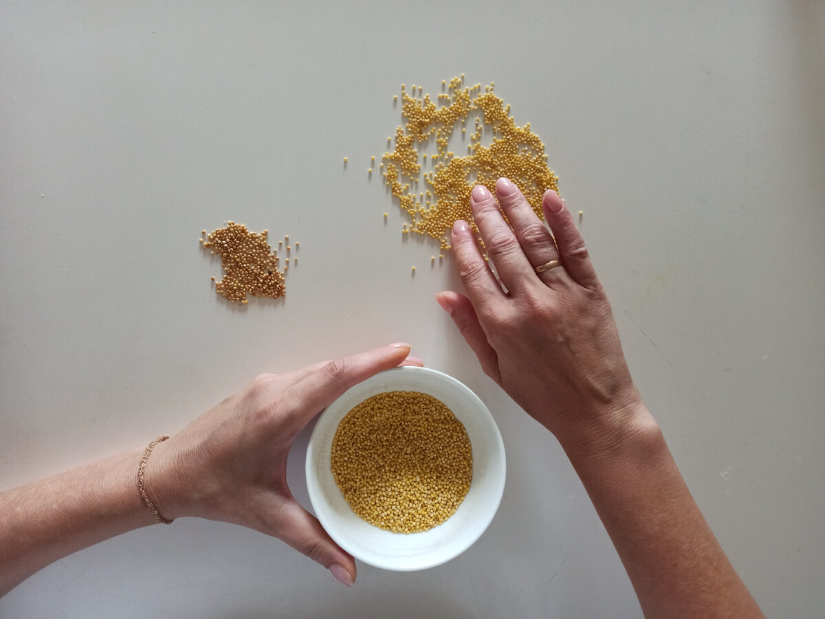 Мы создаем нашу жизнь по крупинке: каждый день, каждое событие - крупинка, и от качества каждой крупинки зависит вкус получившегося блюда!