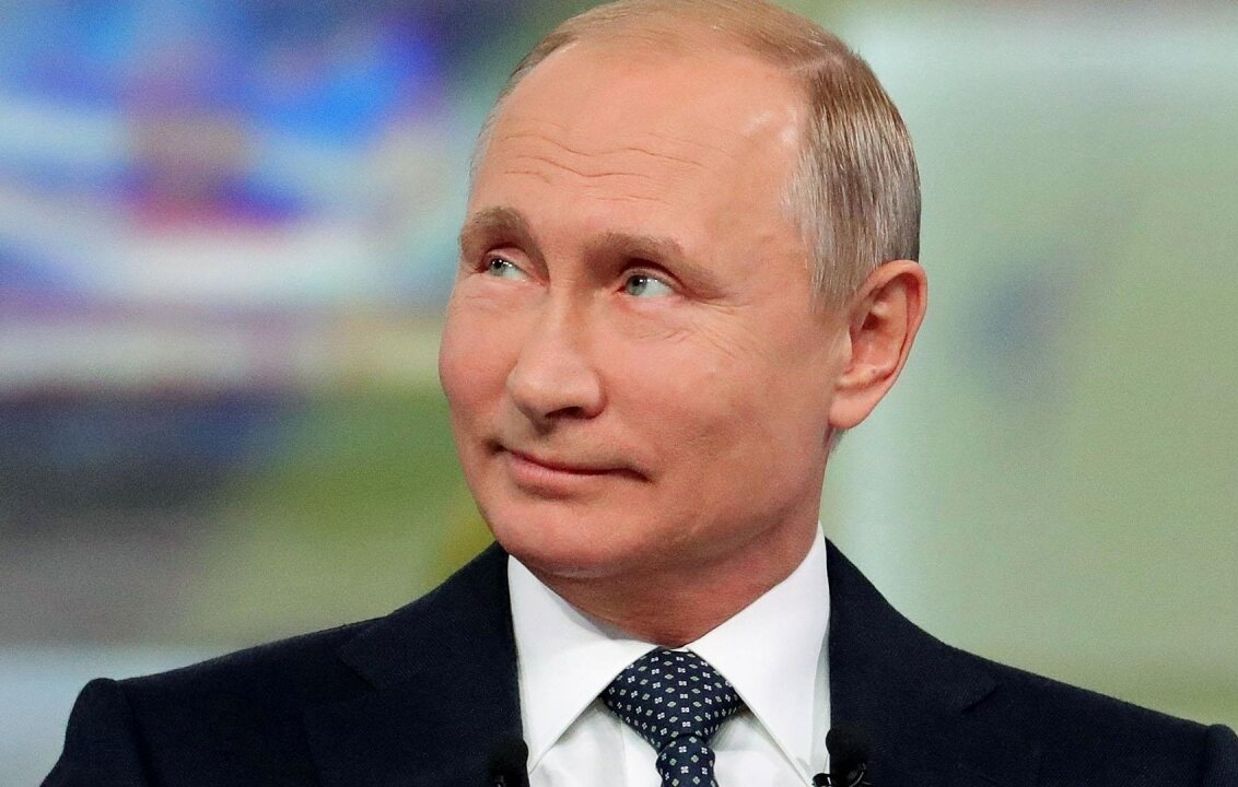    Путин утвердил поручения по итогам совмещенной с прямой линией пресс-конференции