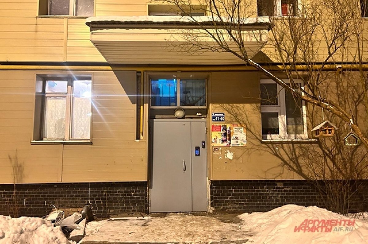    Дом, где живёт семья подозреваемого.