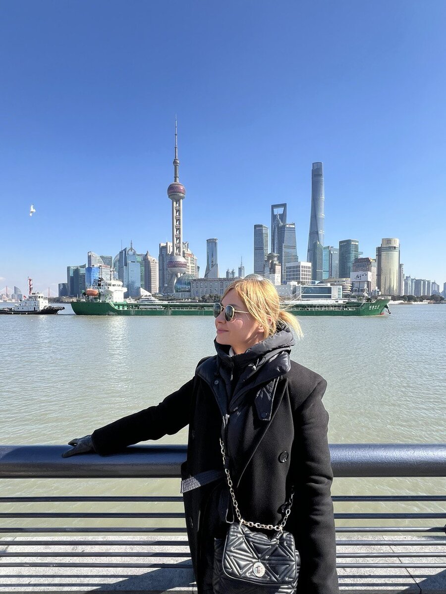 Это я в Шанхае. Январь 2024