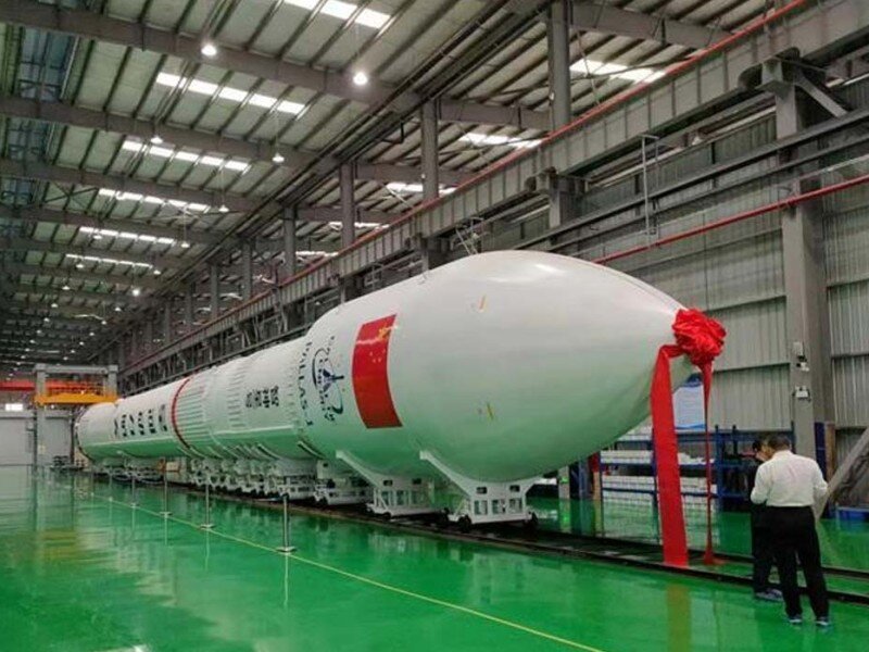    В Китае готовят к запуску свою первую многоразовую ракету