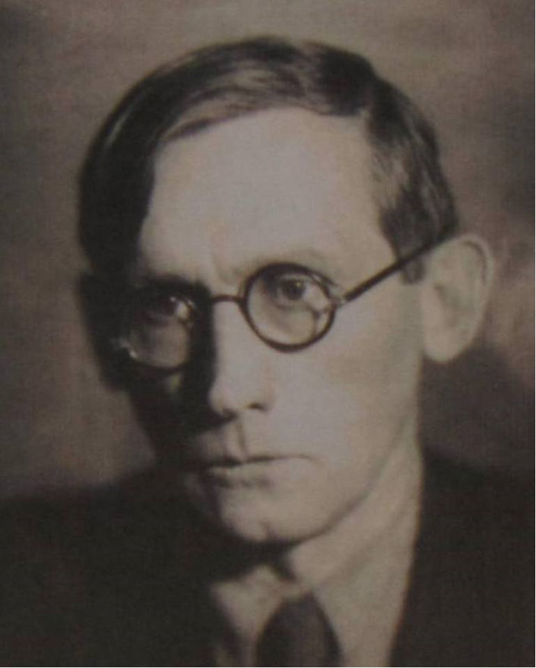 Асмус Валентин Фердинандович (18 декабря 1894 — 4 июня 1975) – 80 лет.