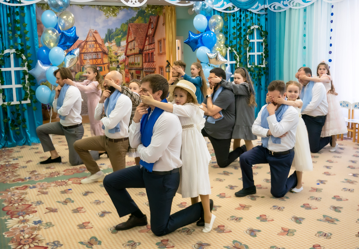 Отзыв о видеооператоре, который снял нам прекрасный Выпускной в детском саду, в этом году только к нему