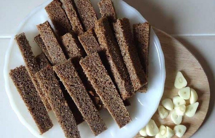 Бородинский хлеб очень популярен среди россиян/ Фото:mirpovara.ru