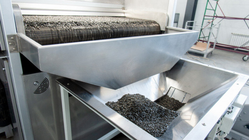     Цех по фасовке семечек. Дмитрий Лямзин