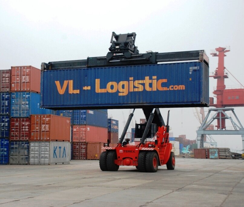 Сейчас Екатеринбург по железнодорожным отправкам закрыт полностью, как и Новосибирск.