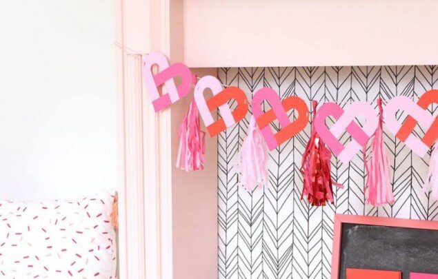    Из двухцветных   
Источник: «Damask love»