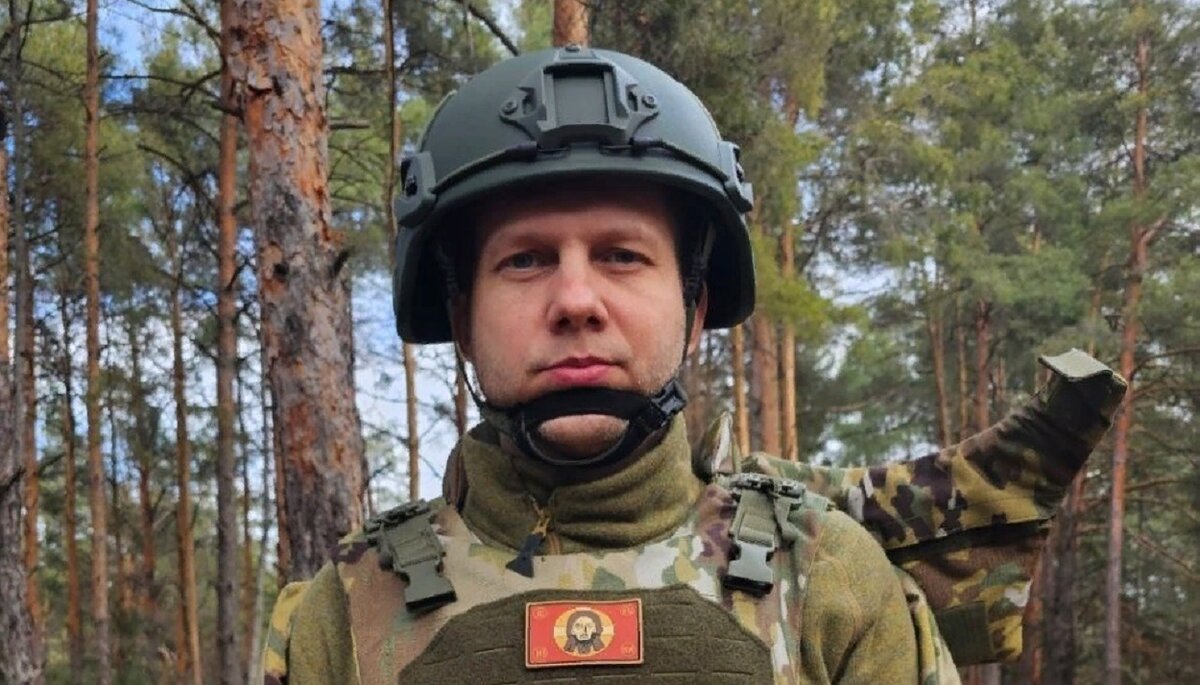 Борис Корчевников отправился с особой миссией "за ленточку". Фото: vk.com/boriskorchevnikov