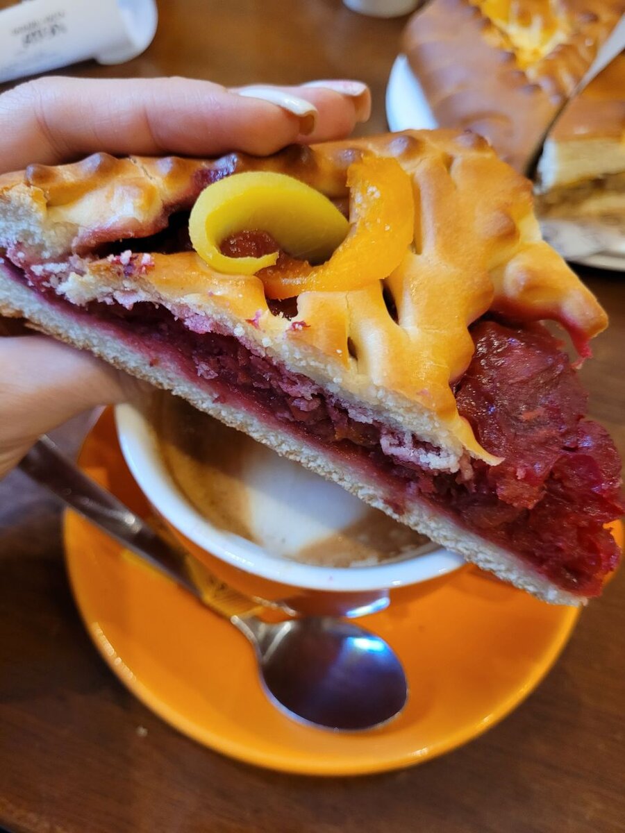 Где красиво покушать в питере. Казбеги ресторан в спб. Арарат парк хаятт. Где в питере можно вкусно поесть. Вкусные завтраки спб.