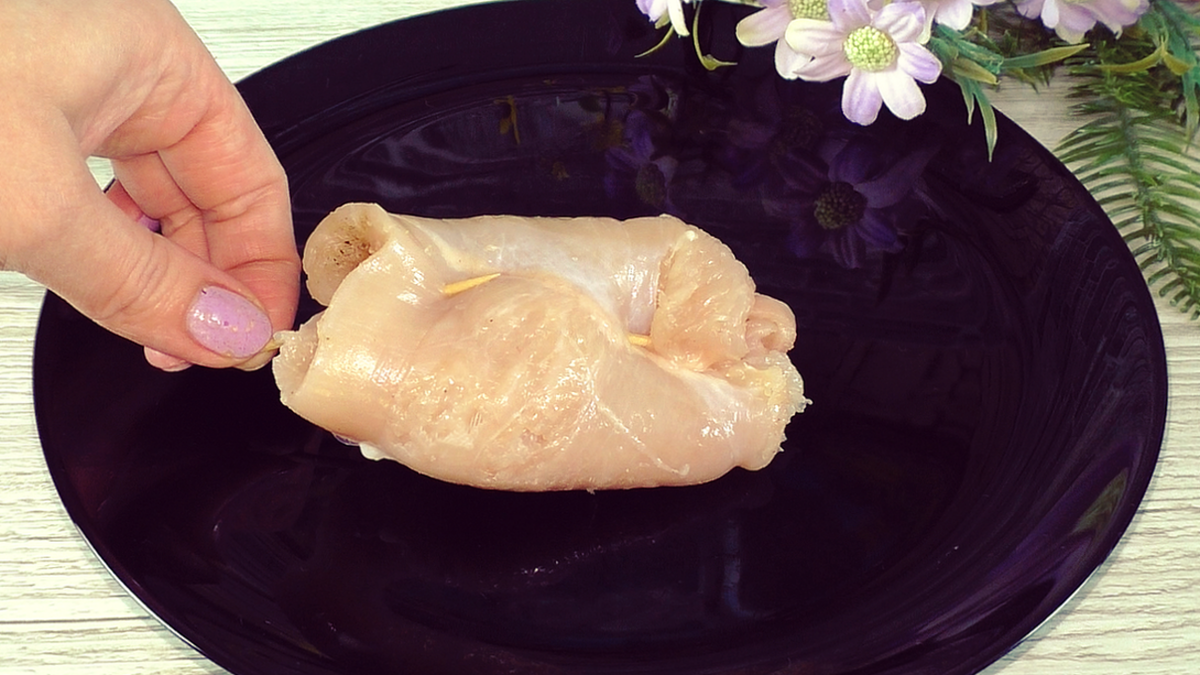 Тушеная капуста с куриным филе. Диетические блюда из курицы. Цветная капуста с курицей в духовке. Куриное филе с цветной капустой. Куриное филе капуста рецепты.