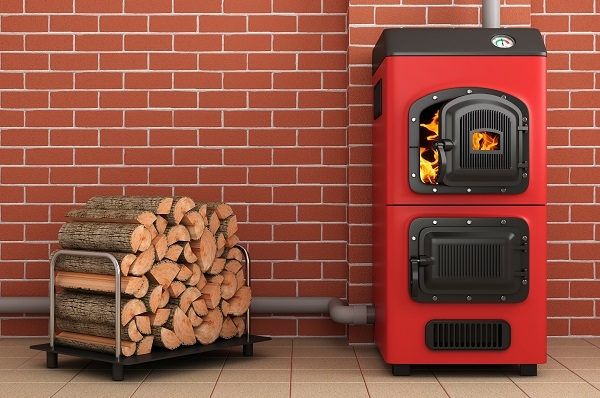 котельная на даче. дровяной отопительный котел obogrev 16 группа безопасности. дом без котла. кочегарка для твердотопливного котла. твердотопливный котел в частном доме.