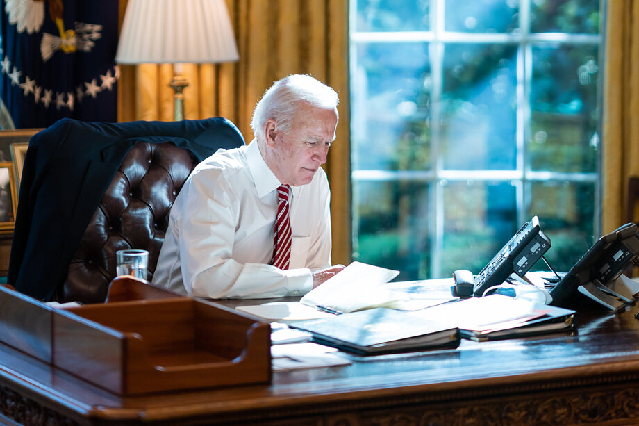 По данным опроса, 86 процентов американцев считают, что Джо Бейден слишком стар для второго президентского мандата. Фото: President Biden/X