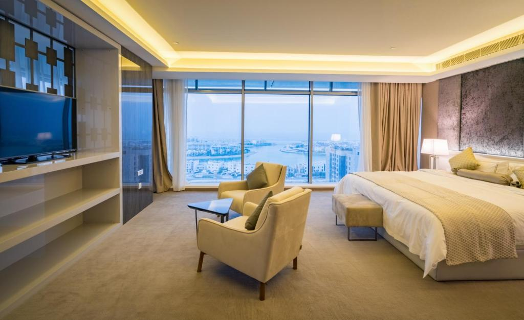 The Grove Hotel By Solymar Beach  5*