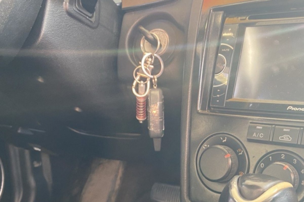    Под Воронежем подросток угнал автомобиль у фельдшера