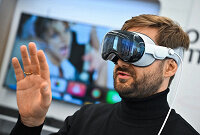 Apple Vision Pro продают в России почти официально: на устройство действует гарантия, его можно вернуть, иначе продавцам грозят штрафы  📷
