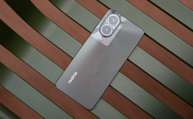 Смартфон Realme C67