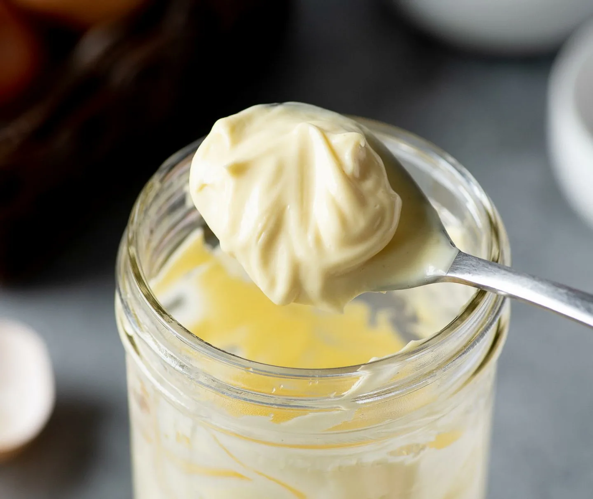 Вкусный и свежий домашний майонез