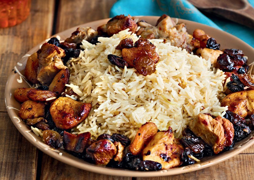 Вкуснейший плов с добавлением сухофруктов