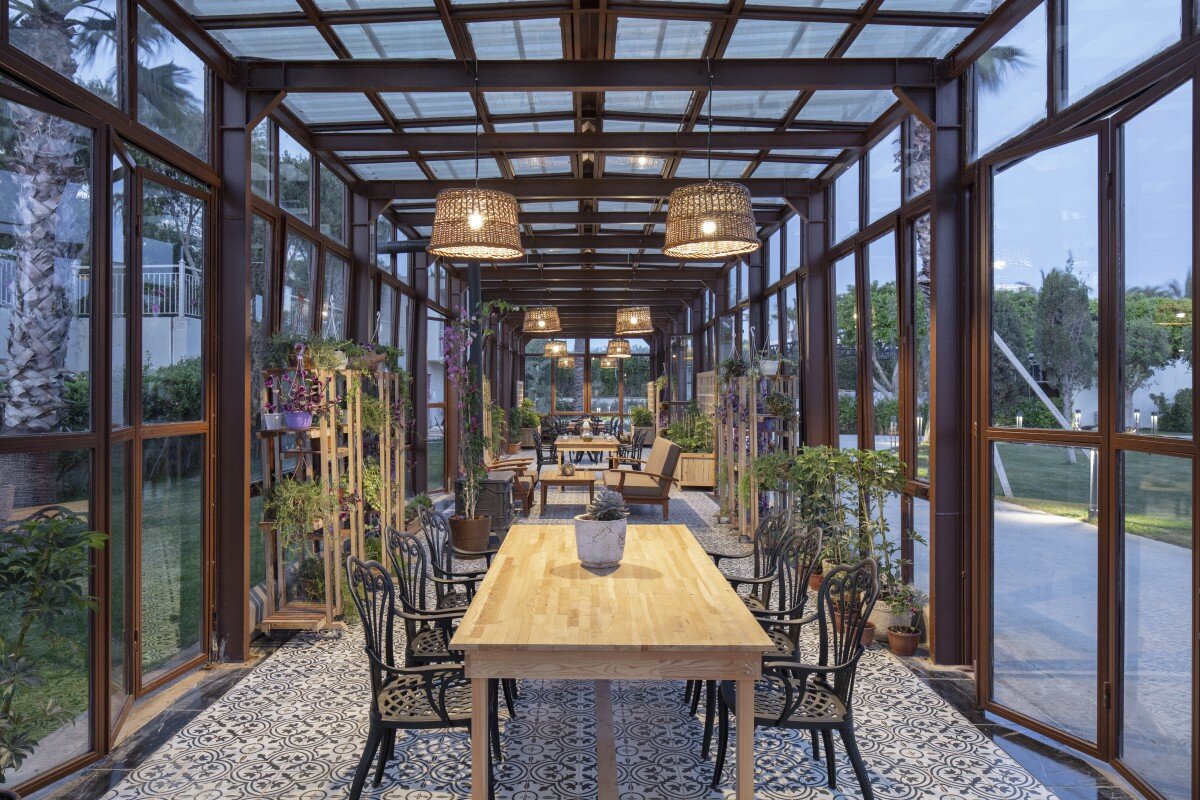 Evofitneoo беговая дорожка. Беговая дорожка cosmo 5. Беговая дорожка evo fitness cosmo. Cosmo 5. Evo fitness белая беговая дорожка.