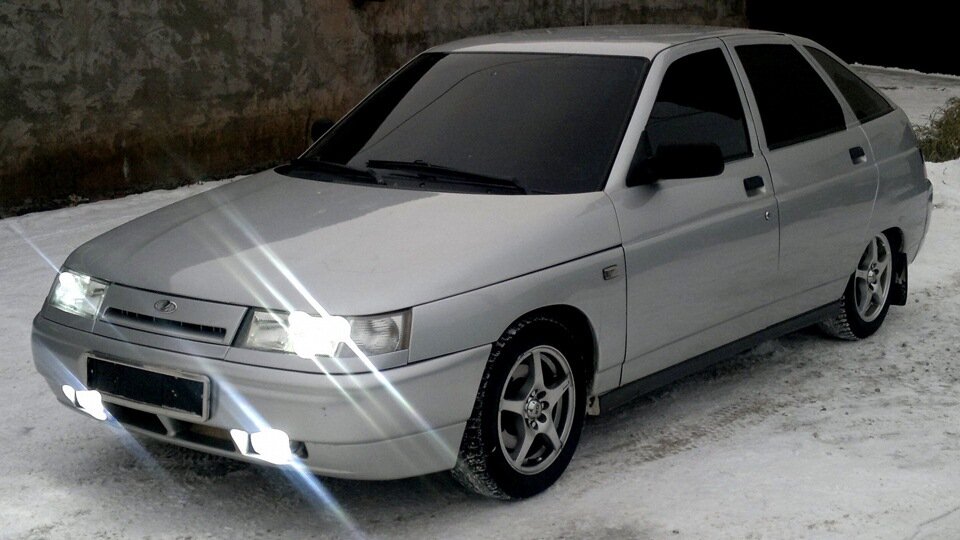 ВАЗ 2112)
