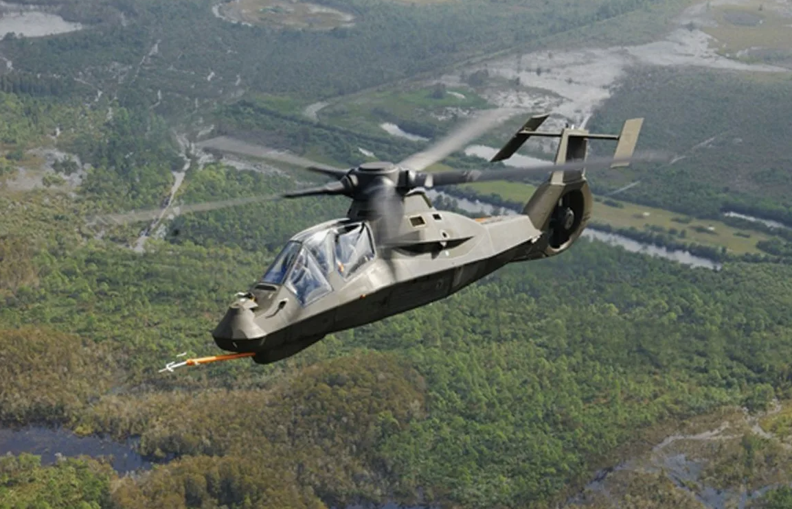 RAH-66 "Команч" в отличие от нового проекта FARA летал, и довольно долго. Проблема лишь в том, что летал он плохо и задорого. Фото АР