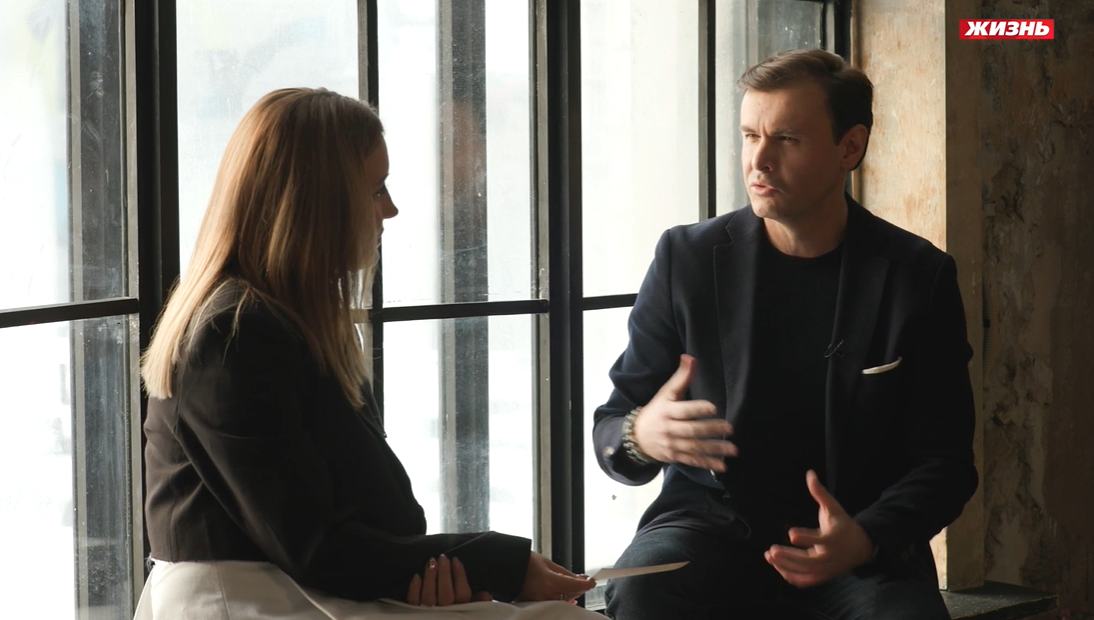 Дмитрий дал откровенное интервью "Жизни". Фото: газета "Жизнь"