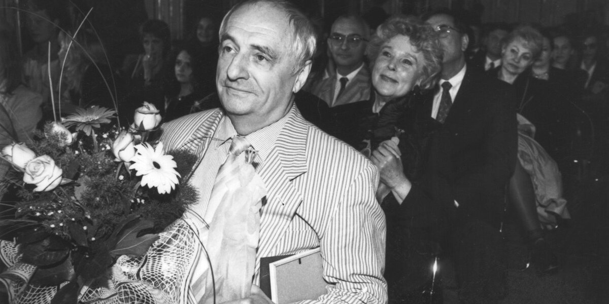 Марк Захаров