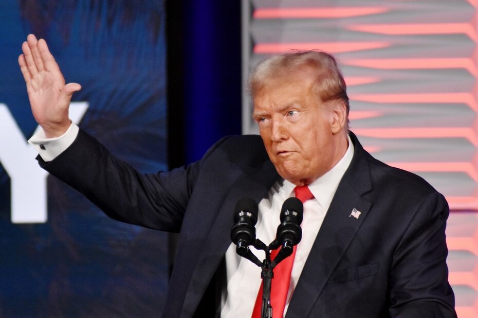 карлсон картинки прикольные. карлос спокойствие только спокойствие. карлсон из мультика. карлсон. почему карлсона при его одновинтовой схеме не.