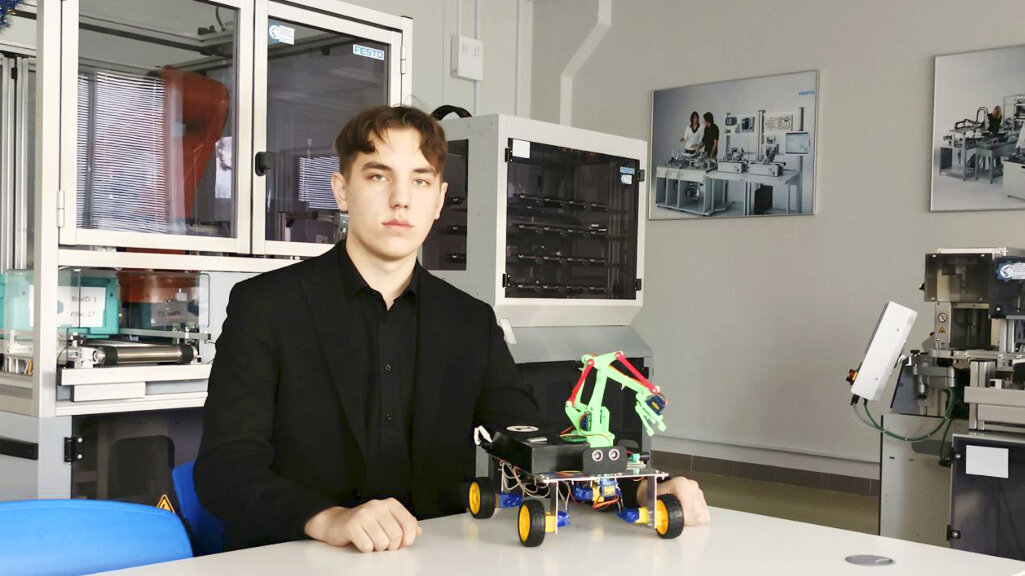 Максим Стрельский и его разработка