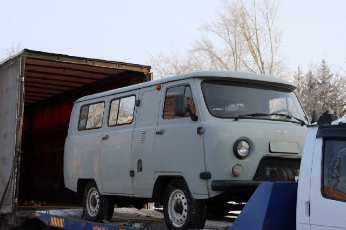    Виталий Хоценко поблагодарил тех, кто собирает, доставляет грузы в зону СВО