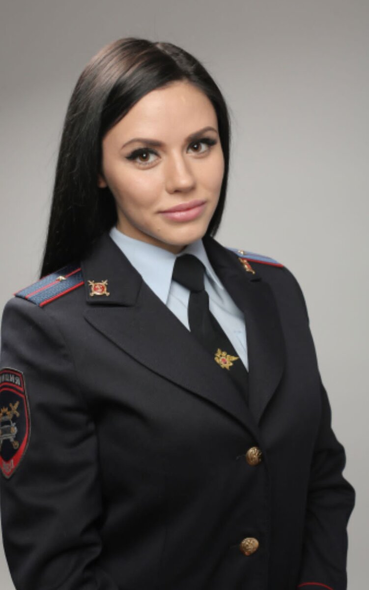 Анна Серж во время службы в полиции 