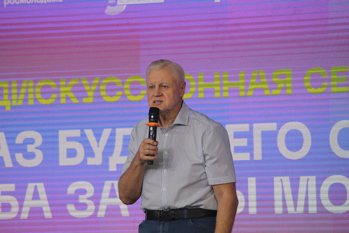 Партии Миронова предстоит пройти проверку на прочность, считает эксперт.  Фото: Герман Парло