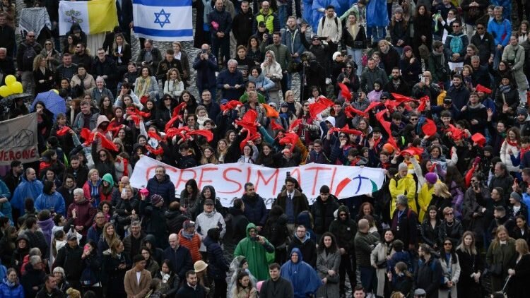 "Паломники на площади Святого Петра"