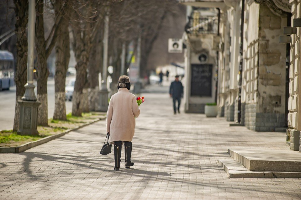    Пожилые горожане чаще испытывают трудности найти вторую половинку. Юлия Блоцкая
