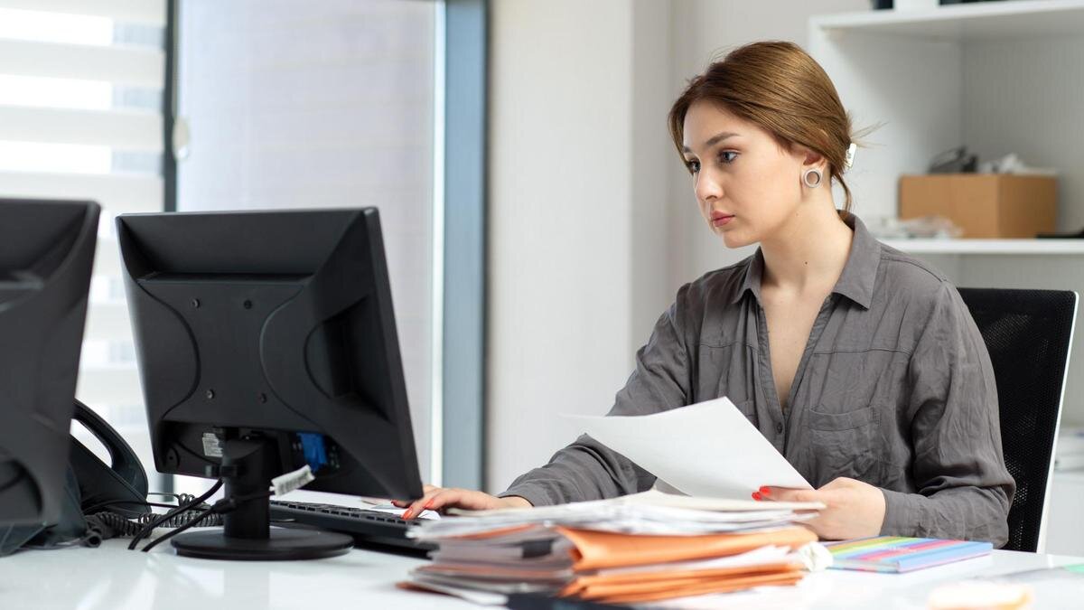 юридические услуги для физических и юридических лиц. вопросы по юр лицам. права и обязанности юридического лица. список услуг юриста. вопросы по юр лицам.