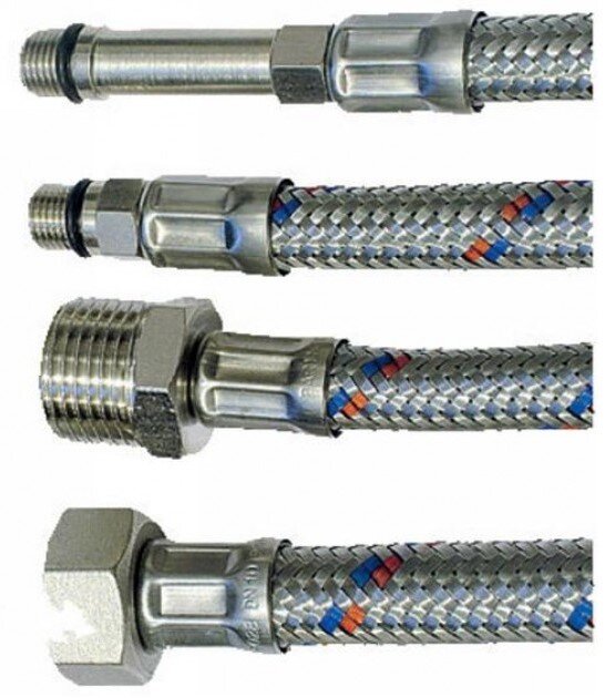 Фото гибкая подводка в оплетке из нержавеющей стали, источник tdbugor.ru