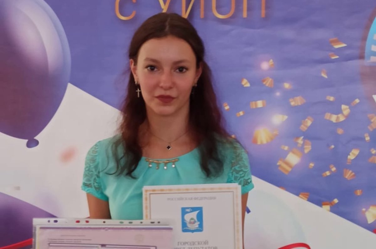    Пострадавшей в ДТП на Ленинском пр-те Диане сделали операцию на ноге