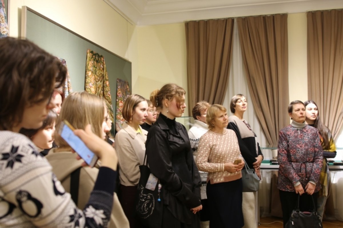    В Тульском музейном объединении открылась выставка «Три Татьяны»