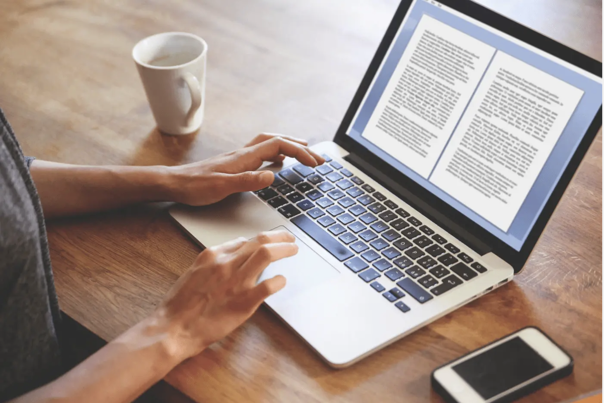 Профессия веб дизайнер. Графический дизайнер профессия. Графический дизайнер профессия. Графический дизайн иллюстрации. Веб дизайнер.